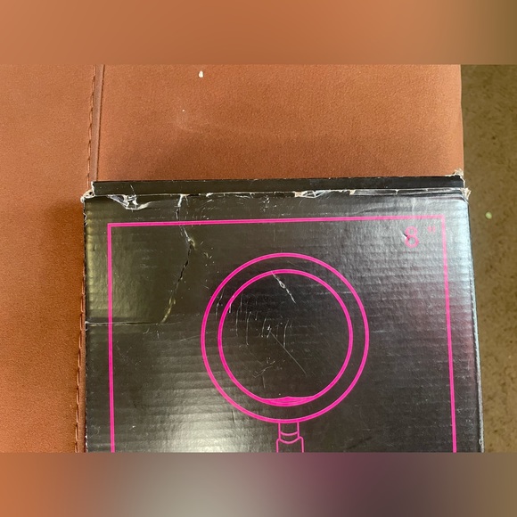 8” Ring Fill Light. Perfect For Beginner Content Creators 💡 - Picture 7 of 8